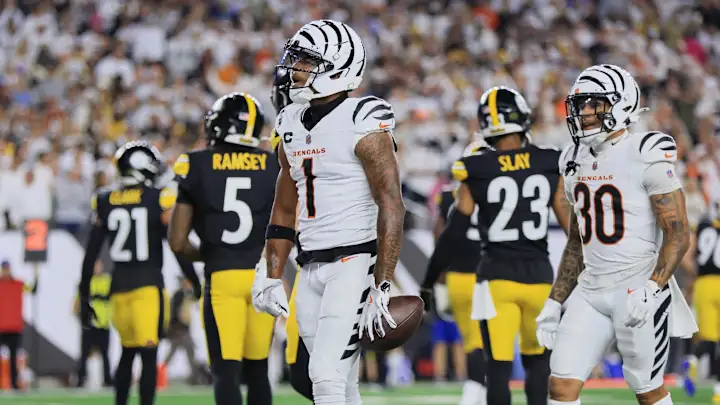 Week 7 2025 Fantasy Football Recap: PPR Takeaways, Usage Trends & What’s Sticky Going Forward